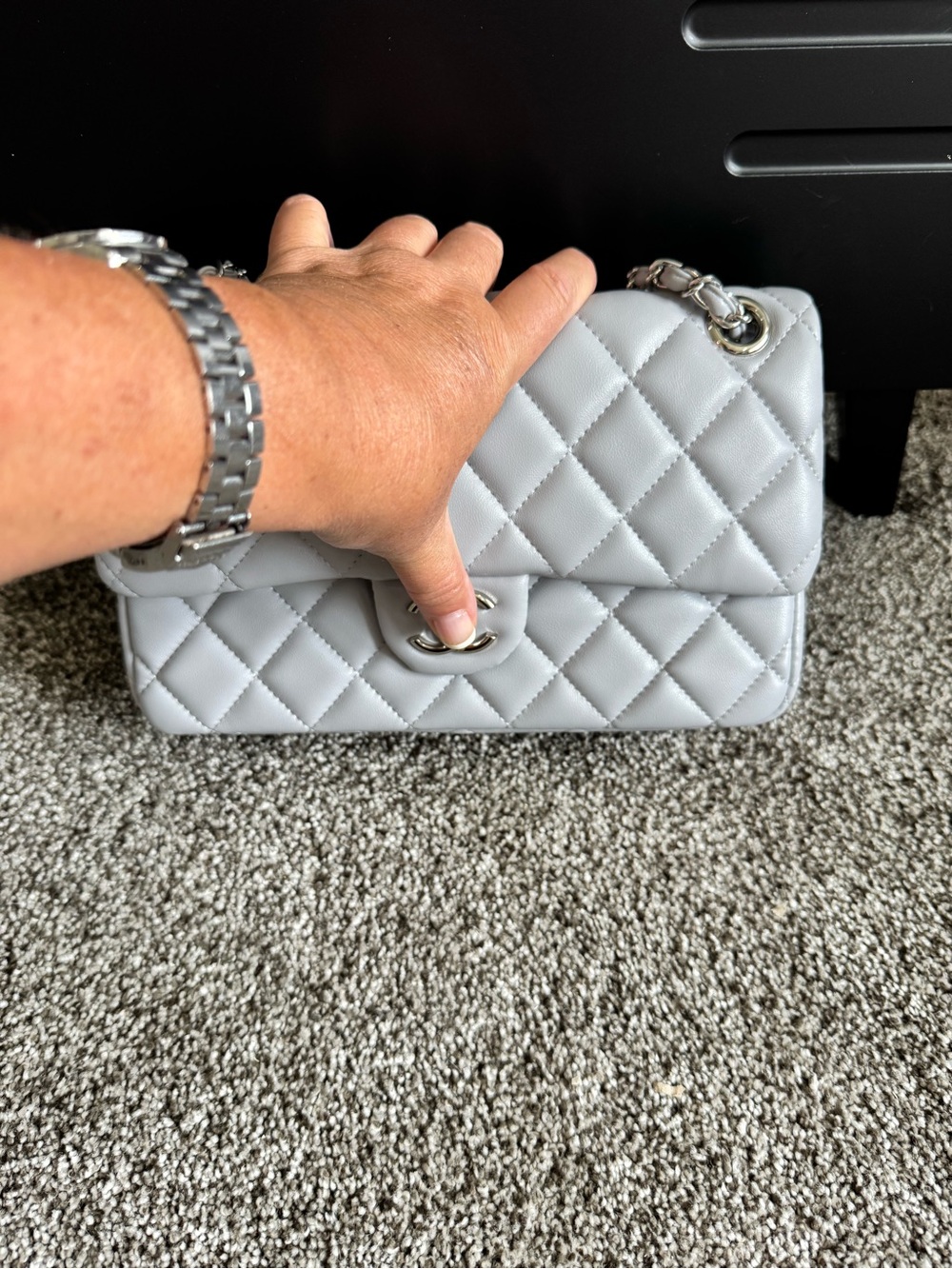 CC Chanel gray bag - Picture 4 of 9